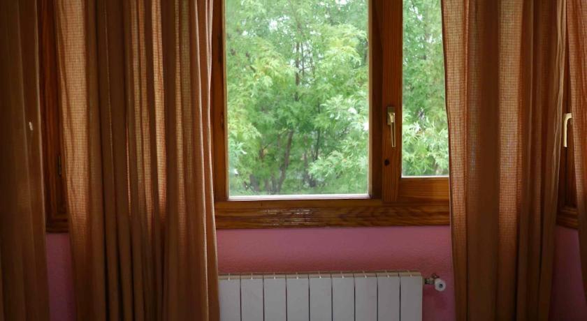 Hostal El Alba Brunete Bagian luar foto