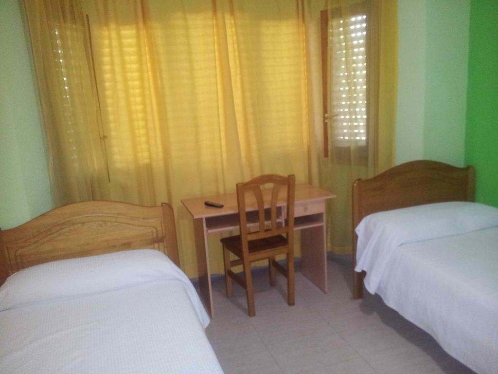 Hostal El Alba Brunete Bagian luar foto